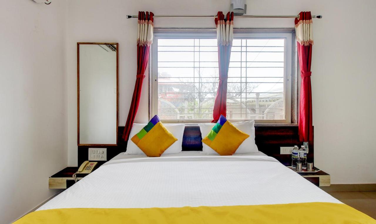 Treebo Trip Hotel Guru Krupa Mahābaleshwar Exterior foto